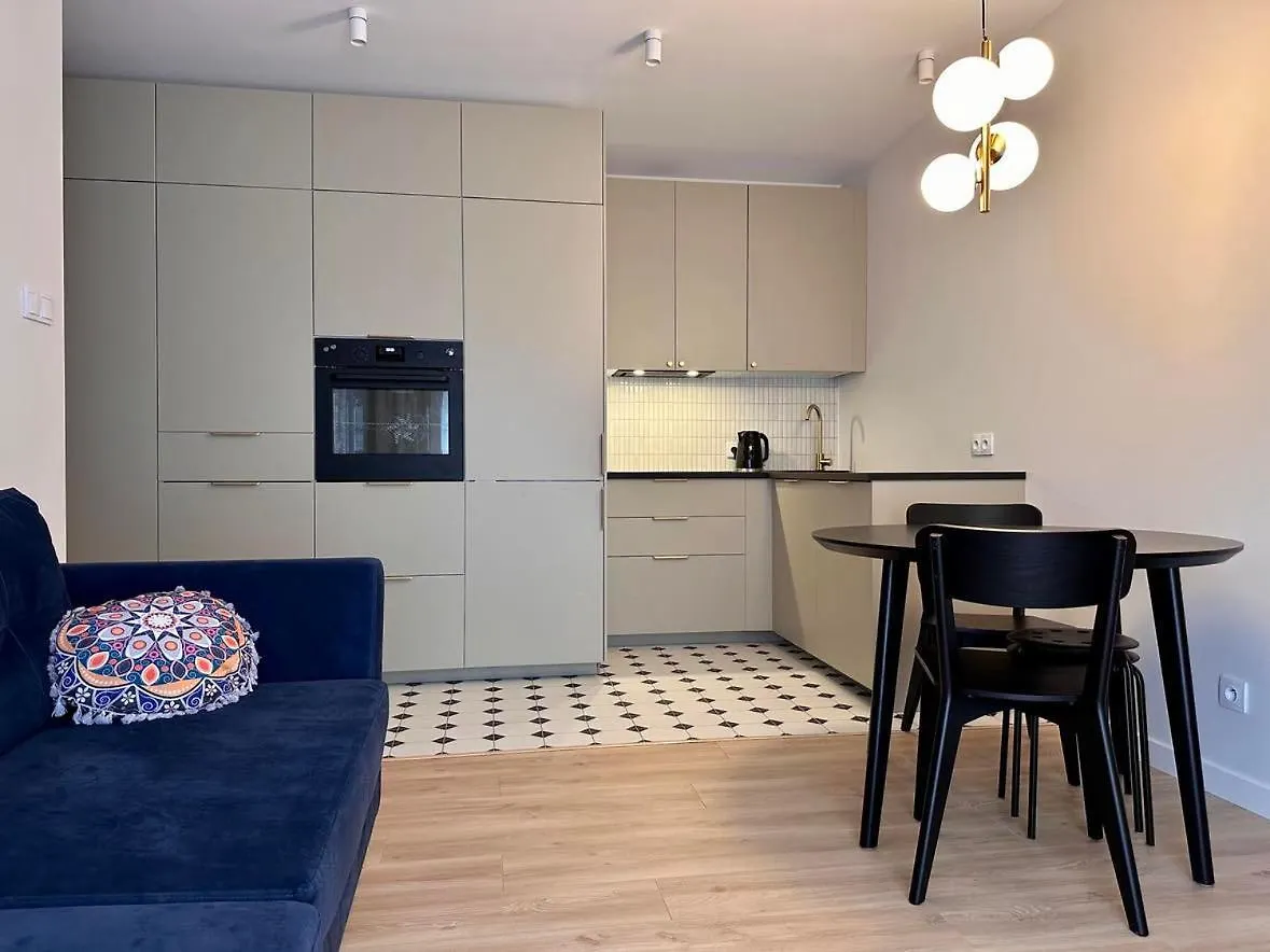 Apartment Gdansk Wrzeszcz Apartament 3-Pokojowy Z Ogrodkiem & Darmowy Parking